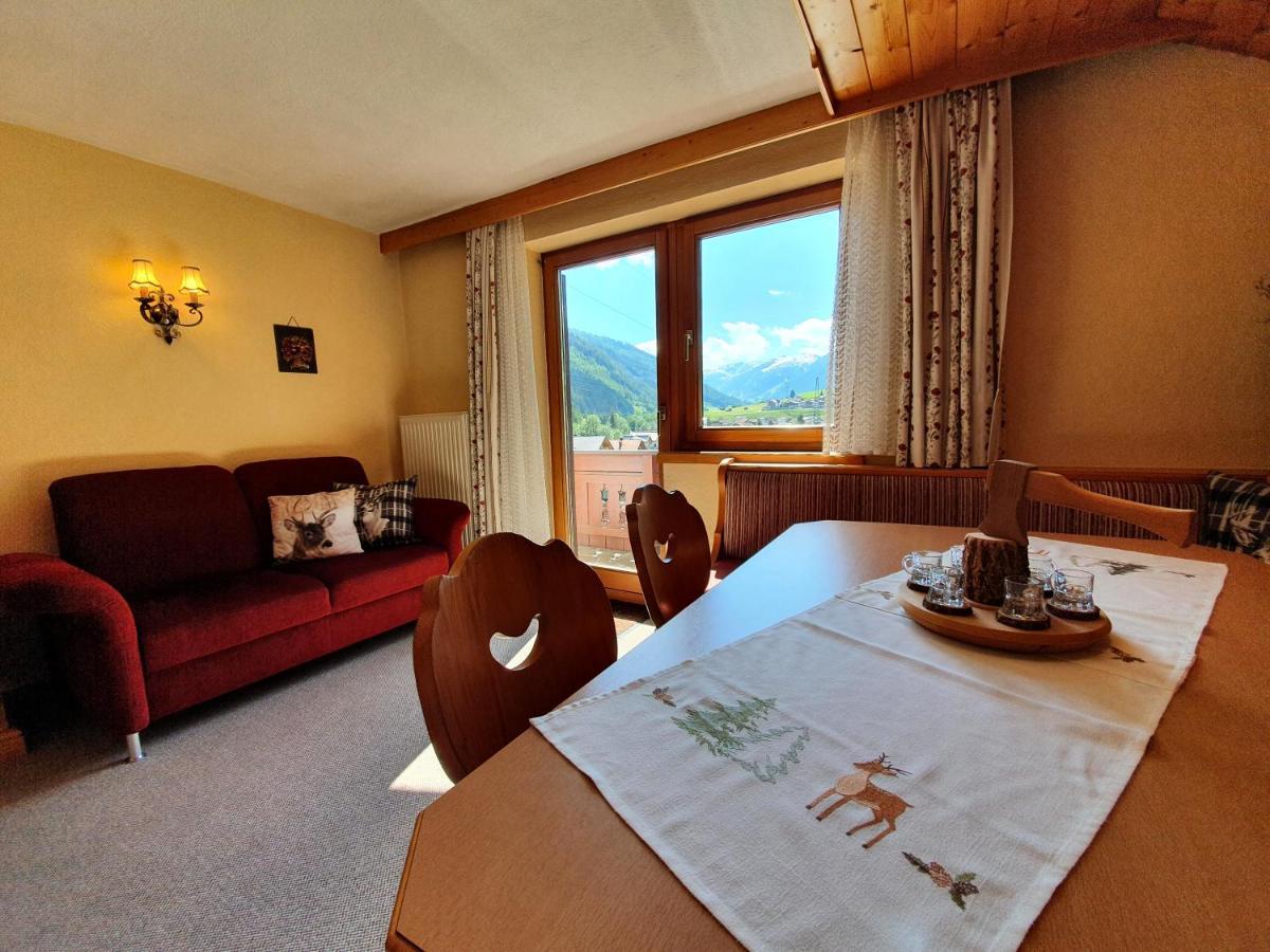 Gaestehaus Tirolergruss Pettneu am Arlberg Eksteriør bilde